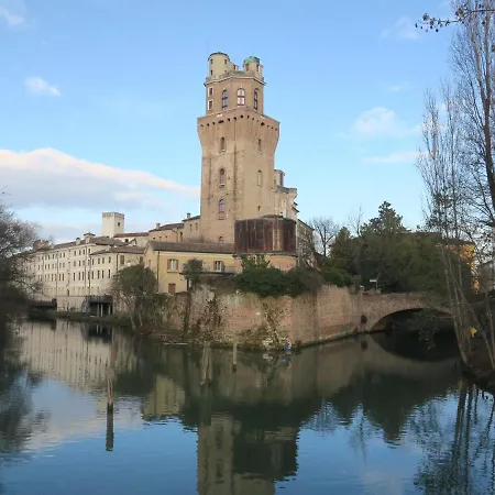 Foresteria Conti, Sulle Tracce Di Shakespeare *